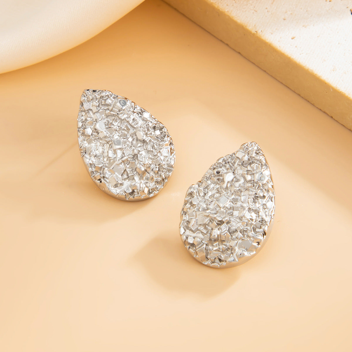 Metal Pleated Water Drop Irregular Geometry Earrings