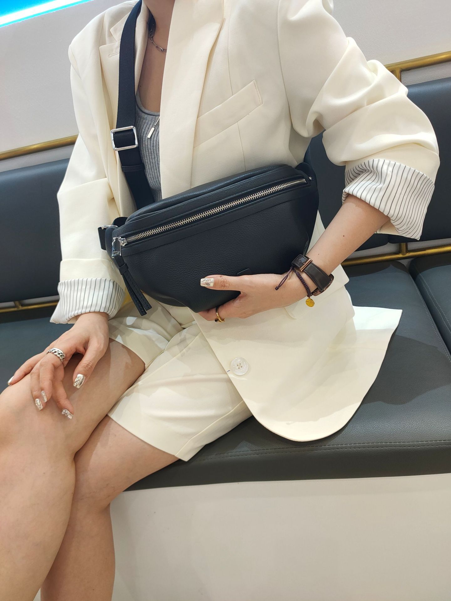 Genuine Leather Waist Bag Simple and Classy