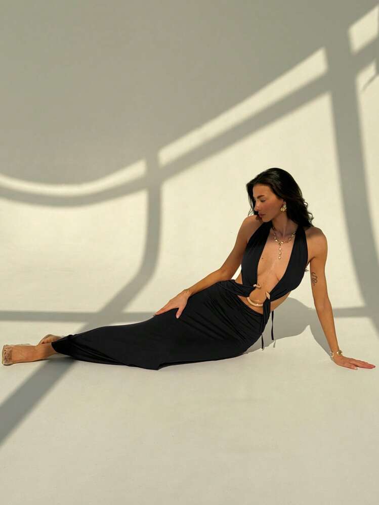 Sexy Halter Deep V-neck Dew Dress