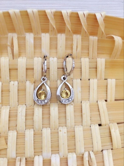 Inlaid Zircon Water Drop Earrings